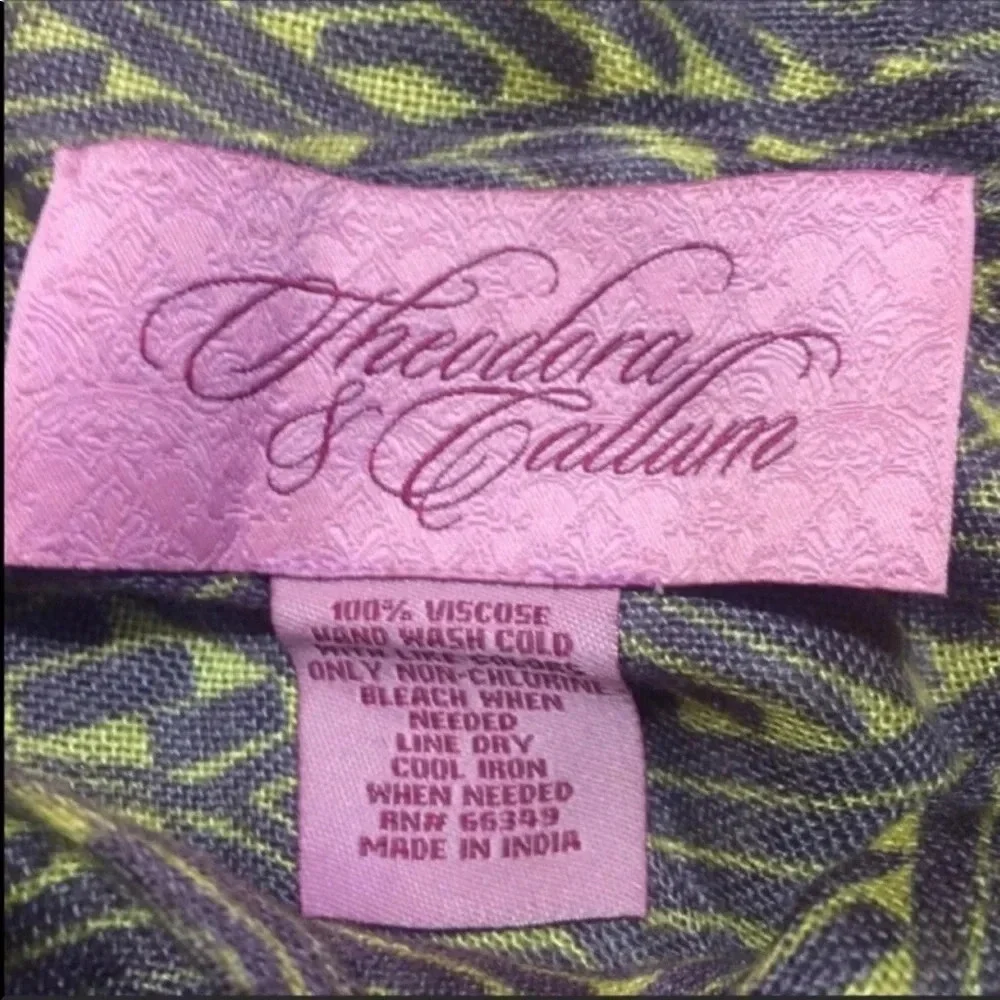 Theodora & Callum Infinity Scarf